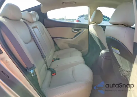 2014 Hyundai Elantra Se z USA, uszkodzony, nr VIN 5NPDH4AE9EH498320